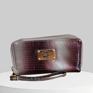 Beverly Hills Polo Club Metallic Embossed Wristlet. NWOT